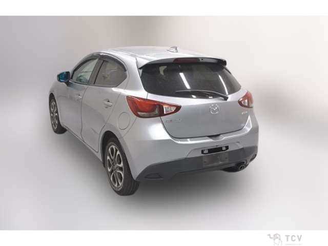 2015 Mazda Demio