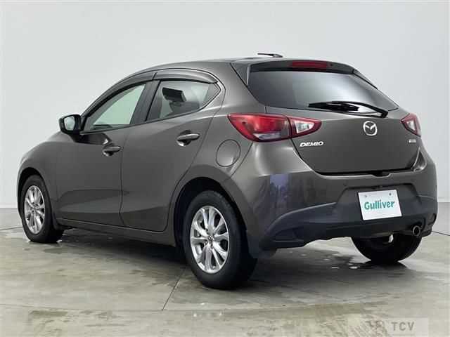 2014 Mazda Demio