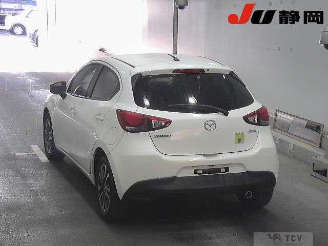 2015 Mazda Demio