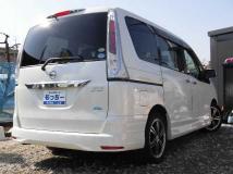 2011 Nissan Serena