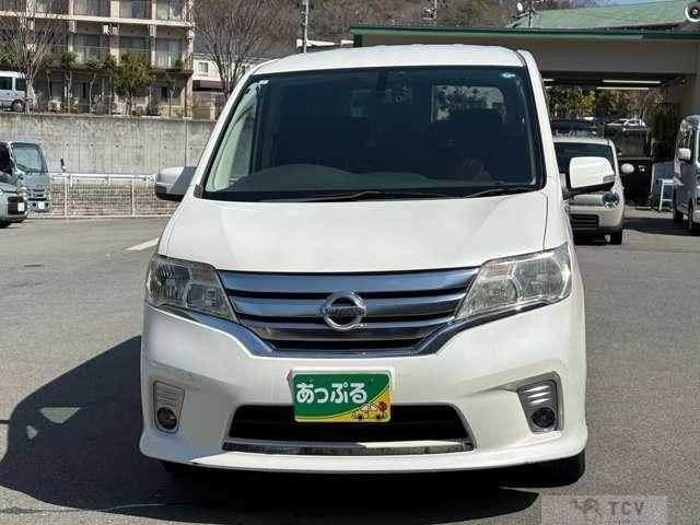 2011 Nissan Serena