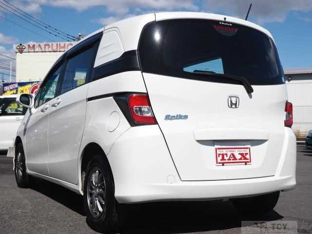 2014 Honda Freed Spike