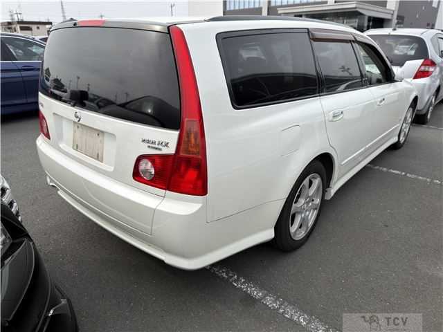 2002 Nissan Stagea