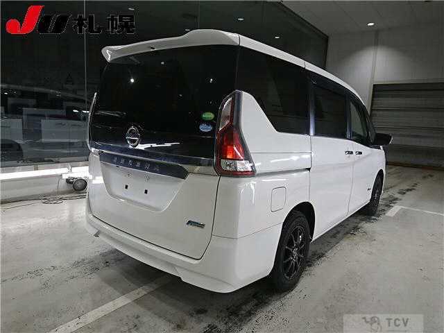 2018 Nissan Serena