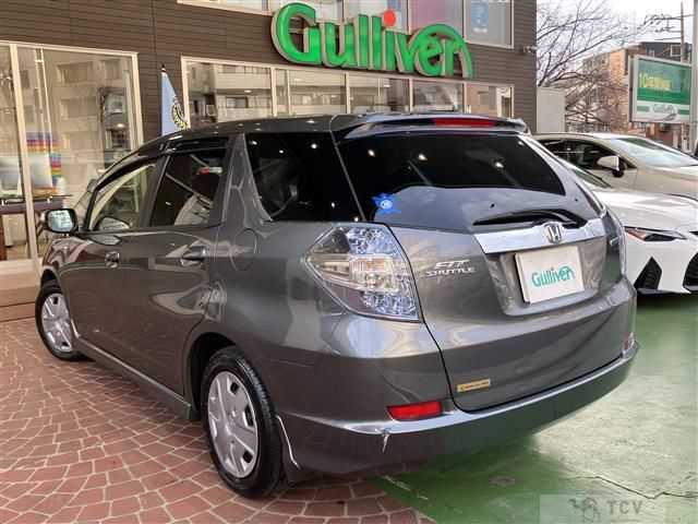 2012 Honda Fit shuttle