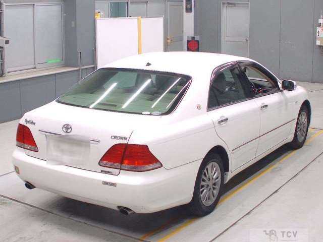 2005 Toyota Crown