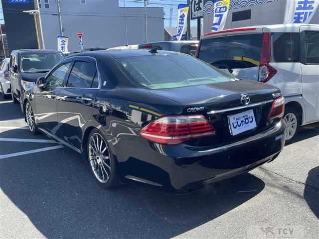 2010 Toyota Crown Royal Series