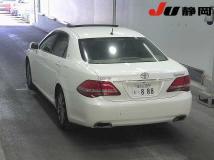 2009 Toyota Crown