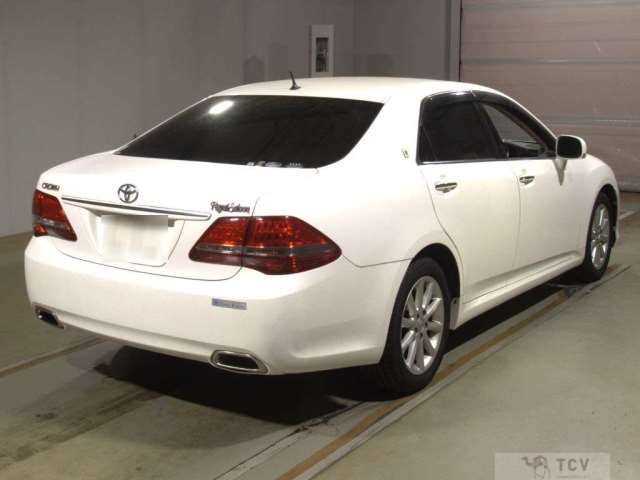 2009 Toyota Crown