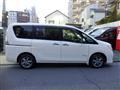 2014 Nissan Serena