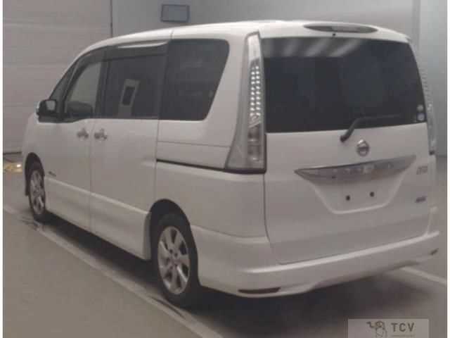 2013 Nissan Serena