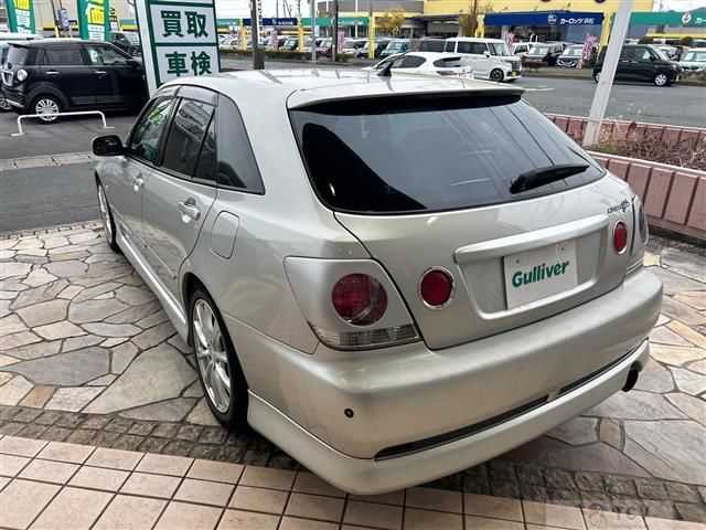 2002 Toyota Altezza Gita