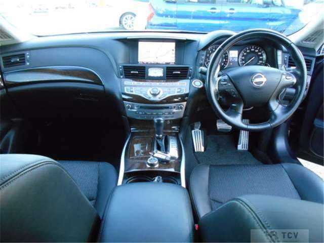 2010 Nissan Fuga