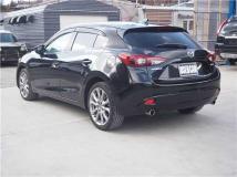 2015 Mazda Axela Sport