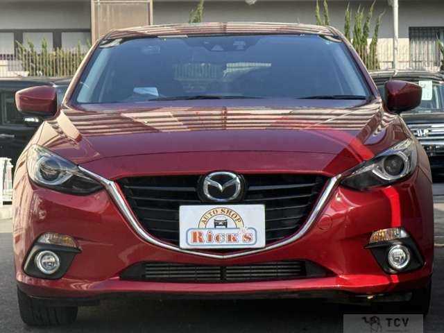 2015 Mazda Axela Sport