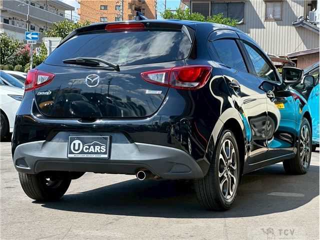 2016 Mazda Demio