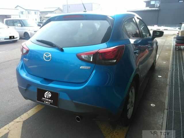 2015 Mazda Demio