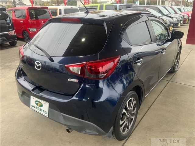 2015 Mazda Demio