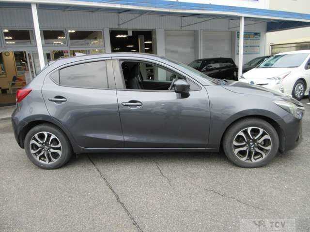 2015 Mazda Demio