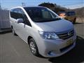 2013 Nissan Serena