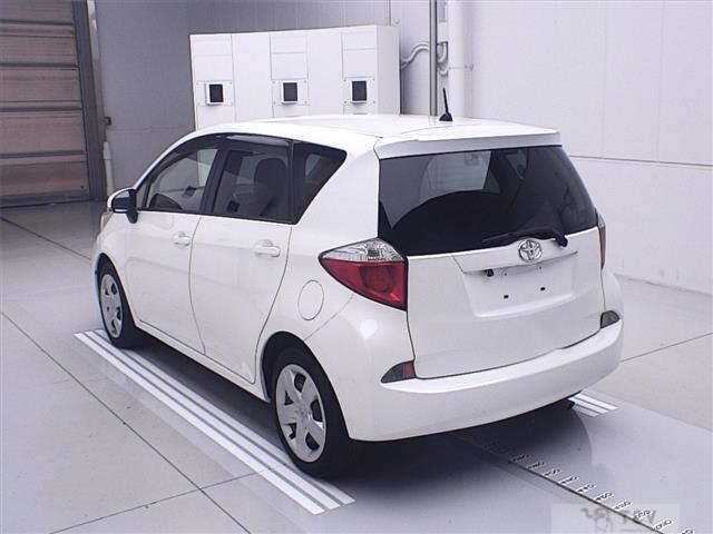 2014 Toyota Ractis