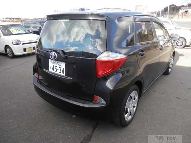 2012 Toyota Ractis
