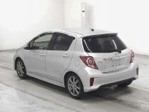 2013 Toyota Vitz