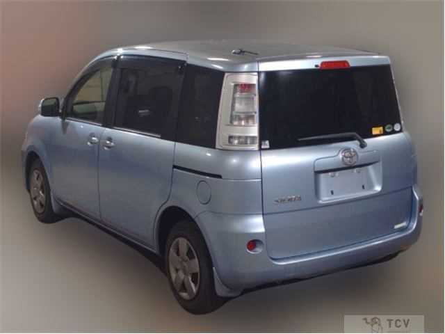 2013 Toyota Sienta
