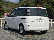 2010 Toyota Sienta