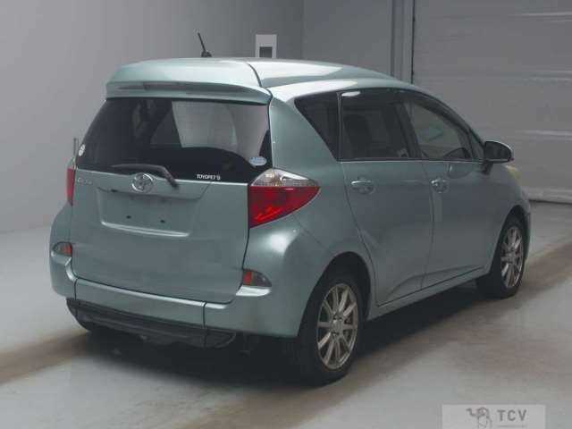 2013 Toyota Ractis