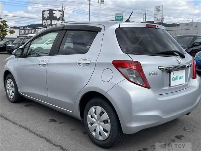 2013 Toyota Vitz