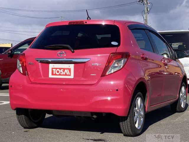 2012 Toyota Vitz