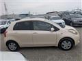 2007 Toyota Vitz