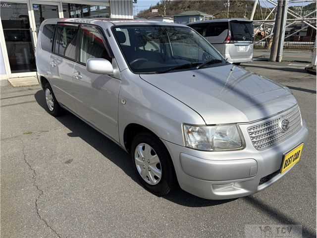 2002 Toyota Succeed Van