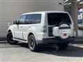 2006 Mitsubishi Pajero