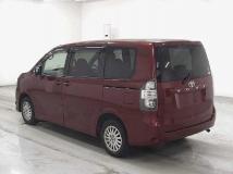 2008 Toyota Voxy