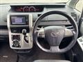 2011 Toyota Voxy