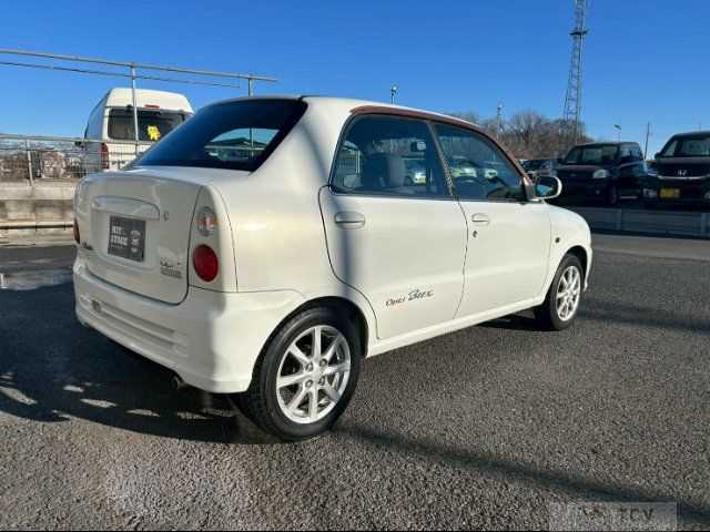 1999 Daihatsu Opti