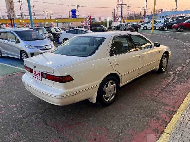 1999 Toyota Camry Gracia