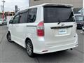 2008 Toyota Noah