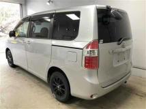 2008 Toyota Noah