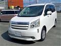 2008 Toyota Noah