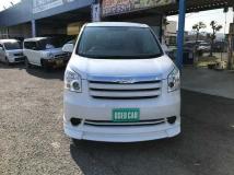 2008 Toyota Noah