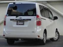 2010 Toyota Noah