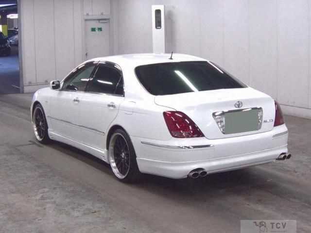 2006 Toyota Crown Majesta