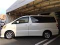 2004 Toyota Alphard