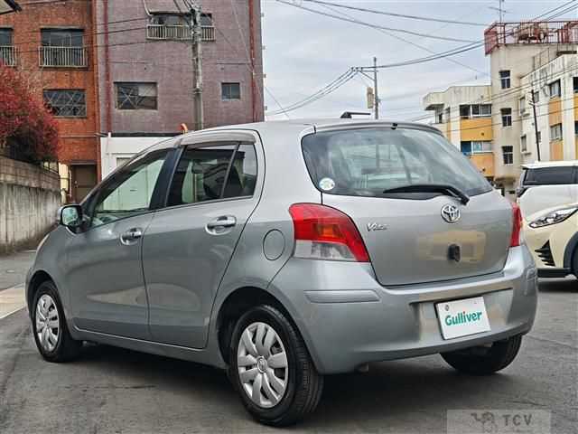 2010 Toyota Vitz