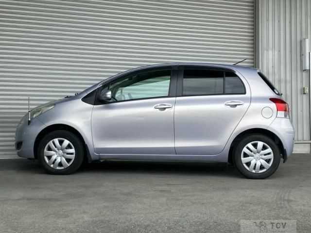 2010 Toyota Vitz
