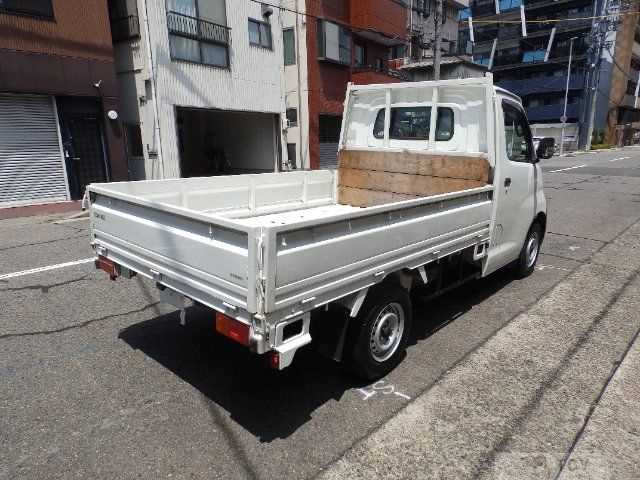 2013 Toyota Townace Truck