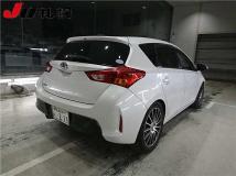 2014 Toyota Auris